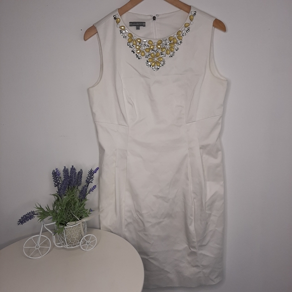 Anne Klein White Embelished Dress size 10 - Picture 2 of 7